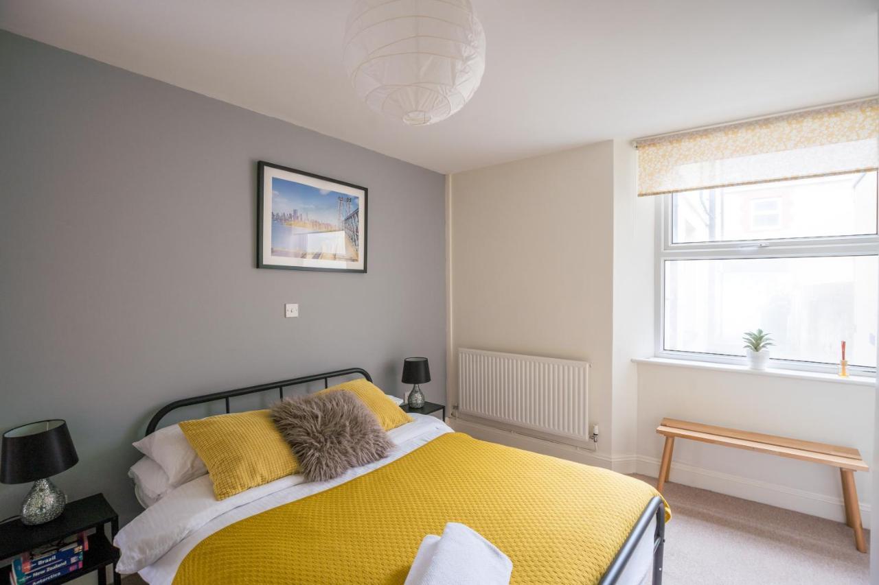The Ella Fitzgerald - Modern 2 Bedroom Apartment, Super Close To City Centre Cardiff Bagian luar foto