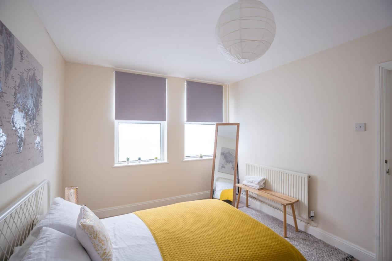The Ella Fitzgerald - Modern 2 Bedroom Apartment, Super Close To City Centre Cardiff Bagian luar foto