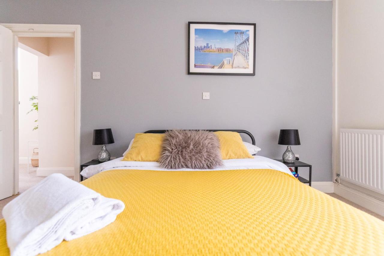 The Ella Fitzgerald - Modern 2 Bedroom Apartment, Super Close To City Centre Cardiff Bagian luar foto