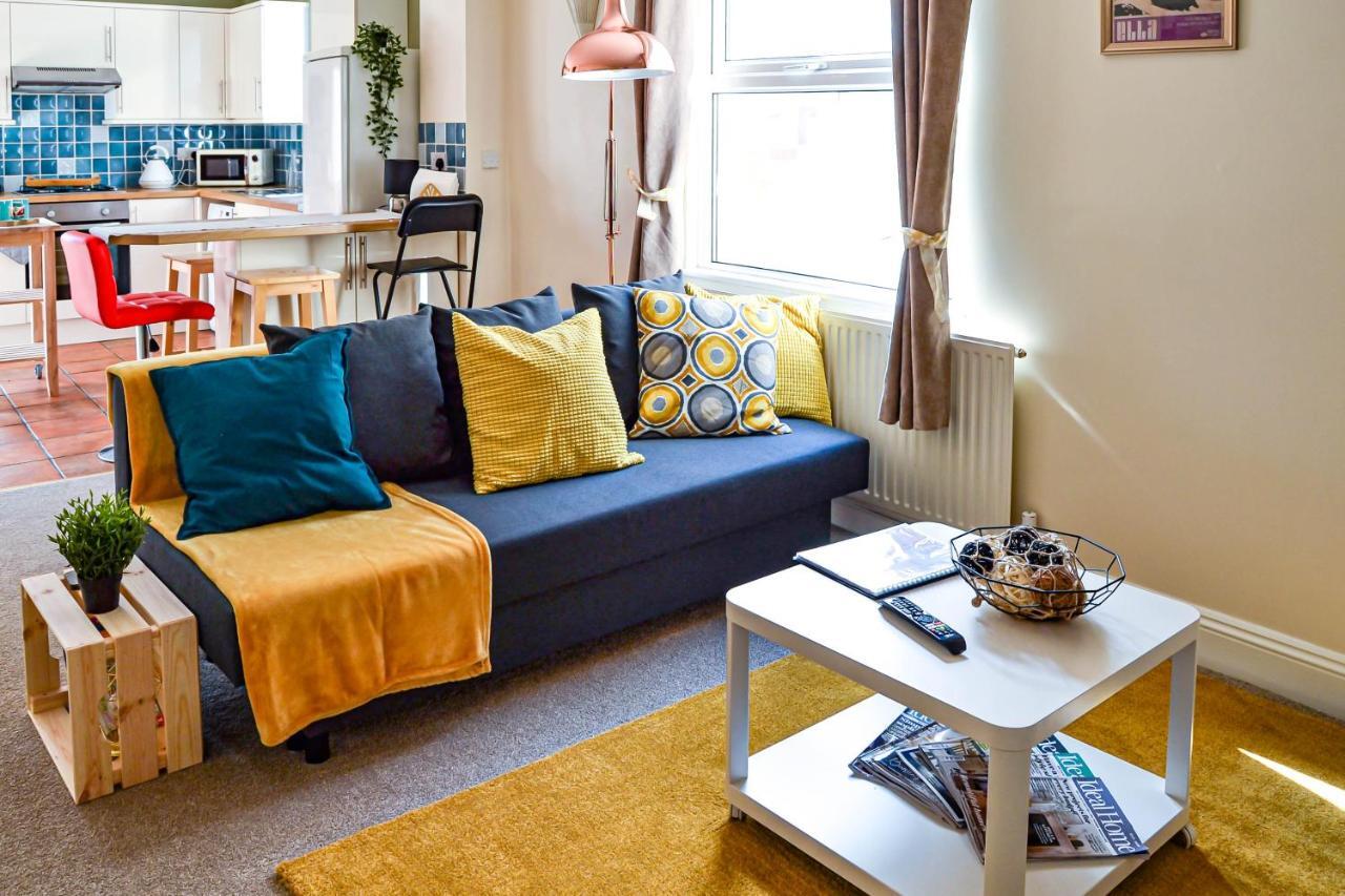 The Ella Fitzgerald - Modern 2 Bedroom Apartment, Super Close To City Centre Cardiff Bagian luar foto